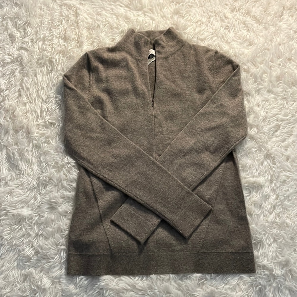 Kinross Cashmere Mock Neck Quarter Zip Up (L)